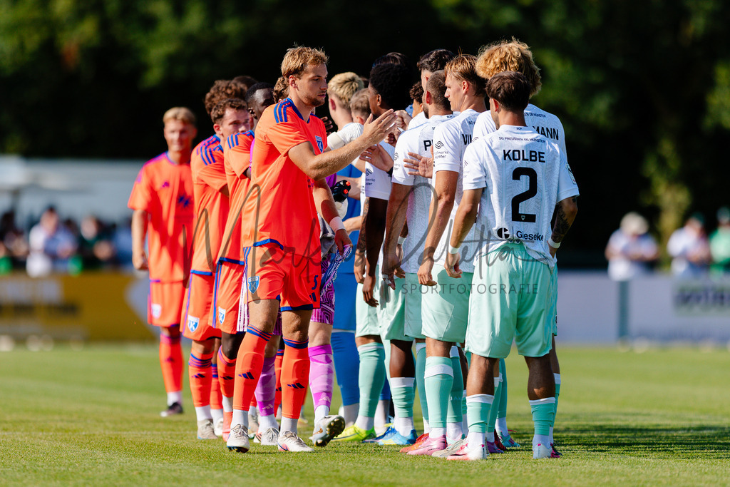 Testspiel, Saison 2026/27: SC Preußen Münster - Kickers Emden | Billerbeck, 10.07.2026: Testspiel, SC Preußen Münster gegen Kickers Emden auf der Anlage des DJK Billerbeck in Billerbeck. Foto: sportfotografie.ms | Markus Paletta - Realisiert mit Pictrs.com