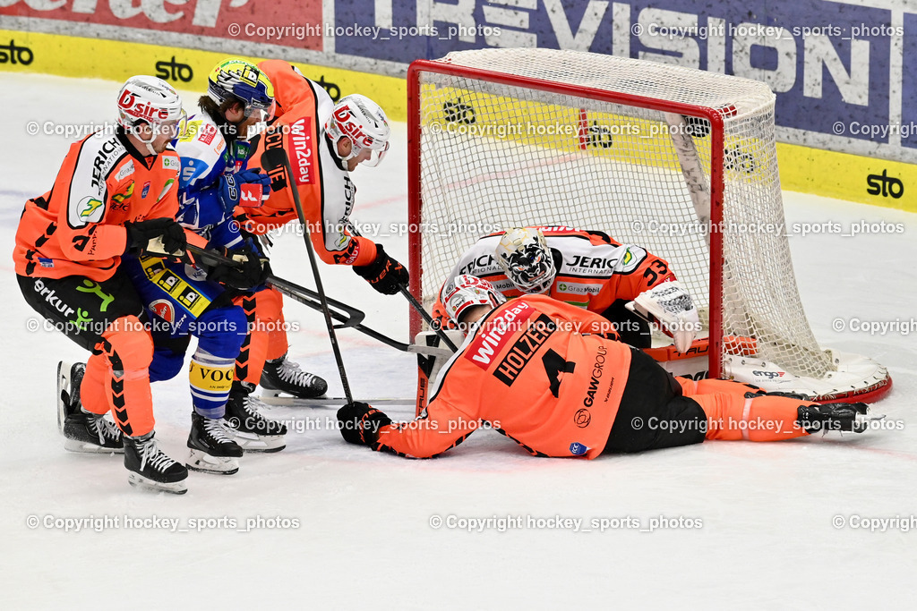 EC IDM WÄRMEPUMPEN VSV vs. MOSER MEDICAL GRAZ99ERS | #4 Korbinian Holzer Graz 99ers, #33 Maxime Lagacé Graz 99ers, #16 Kevin Hancock EC VSV, #22 Kevin Conley Graz 99ers, #64 Josh Currie Graz 99ers, EC IDM WÄRMEPUMPEN VSV vs. MOSER MEDICAL GRAZ99ERS, EC IDM WÄRMEPUMPEN VSV vs. MOSER MEDICAL GRAZ99ERS am 12.03.2026 in Villach (Stadthalle Villach), Austria, (Photo by Bernd Stefan)