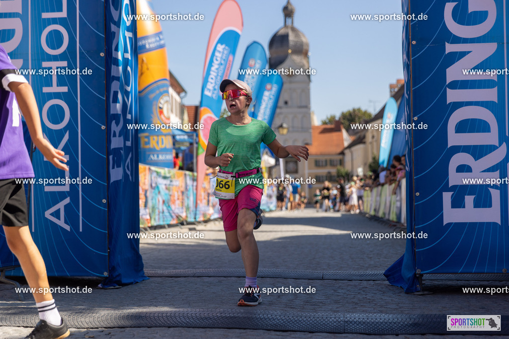 VJ__3498 | Stadtlauf Erding 2025 #stadtlauferding #erdingstadtlauf #stadtlauf_erding #laufmotivation #trisporterding #yourpictrs #sportshot_your_pictrs