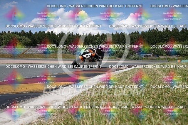 2016-07-01-PBK-4149 | Sportfotografie; SlowMotion; Video; Rennstrecke; Hafeneger; RSE; Speer; Trackday; Motorsportarena; Hockenheimring; Brno; Most; Barcelona; Valencia, Benny; Kaetzmer;