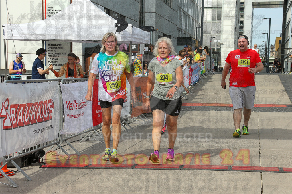 250920_1341_EX1_6227 | Sportfotografie im Rhein-Sieg Kreis, Köln, Bonn, NRW, Rheinland Pfalz, Hessen, etc. Unser Tätigkeitsfeld umfasst den Laufsport vom Volkslauf über den Marathon, Duathlon, Triathon bis zum Ultralauf wie Kölnpfad Ultra oder Schindertrail.