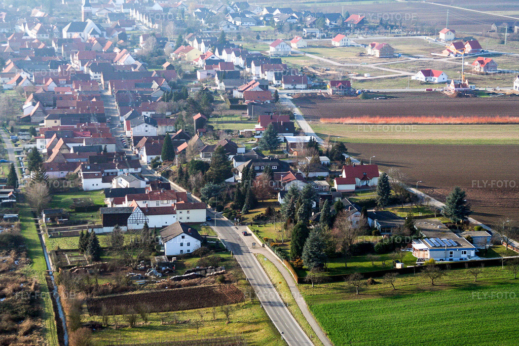 Luftbild: Ortseingang von Westen im Ortsteil Schaidt in Wörth im Bundesland Rheinland-Pfalz in Deutschland. Foto: IMG_0625.jpg vom 08.01.2006 durch Werner Riehm/FLY-FOTO.de