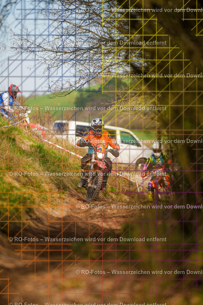 3 Lauf Mernes-1534 | Sportfotografie von RO-Fotos: Motorsport, Motocross, Enduro, Laufveranstaltungen und Triathlon. Professionelle Fotos von Sportlern und Events. - Realisiert mit Pictrs.com