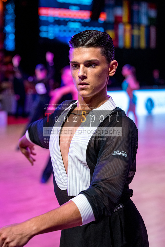 20251213_Baltic-GP_1535-2 | Tanzsportbilder, Standardtanz, Lateintanz, WDSF, DTV, LTVB, dancecomp, goc, hessen tanzt, blaues band der spree, walzer, tango, wiener walzer, slowfox, quickstepp, samba, rumba, cha-cha-cha, paso doble. jive, hd-kroft photography, turniertanzsport