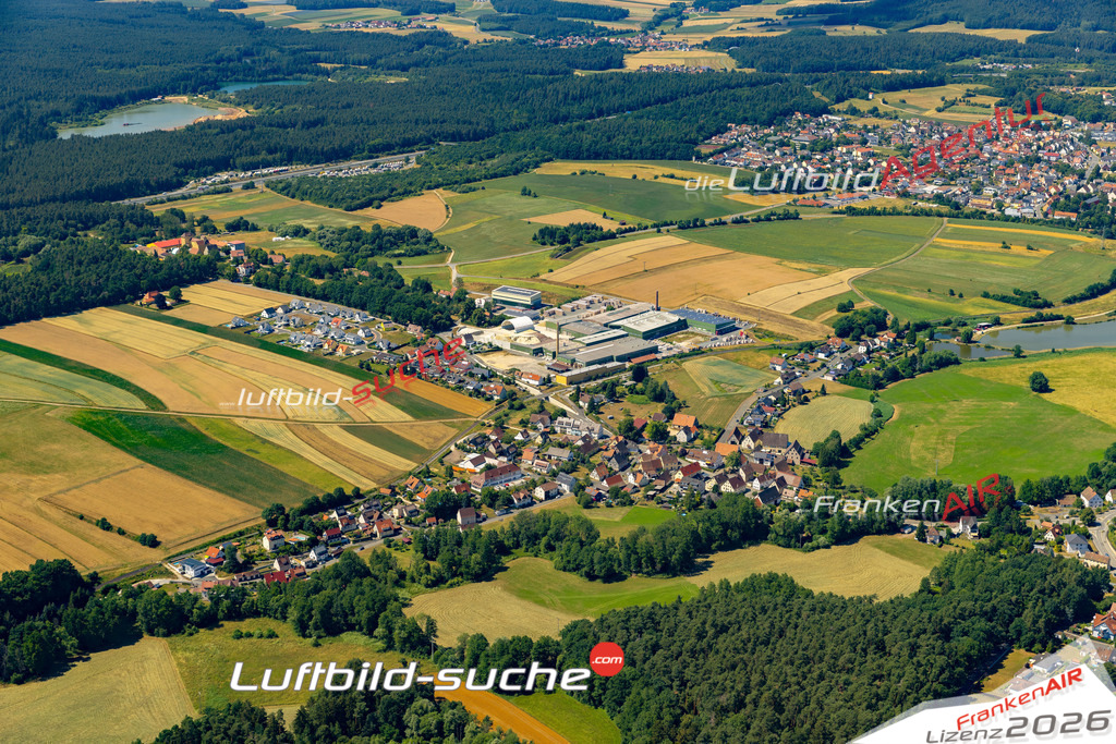 Aktuelles Luftbild von Rollhofen Neunkirchen am Sand - Die Luftaufnahme wurde 2022 mittels UL-Flugzeug erstellt ( keine Drohne ) - hochauflösende Kamera-Systeme von  Canon -Beste Qualität - Für grossformatige Ausdrucke geeignet. Die Geschenkidee !