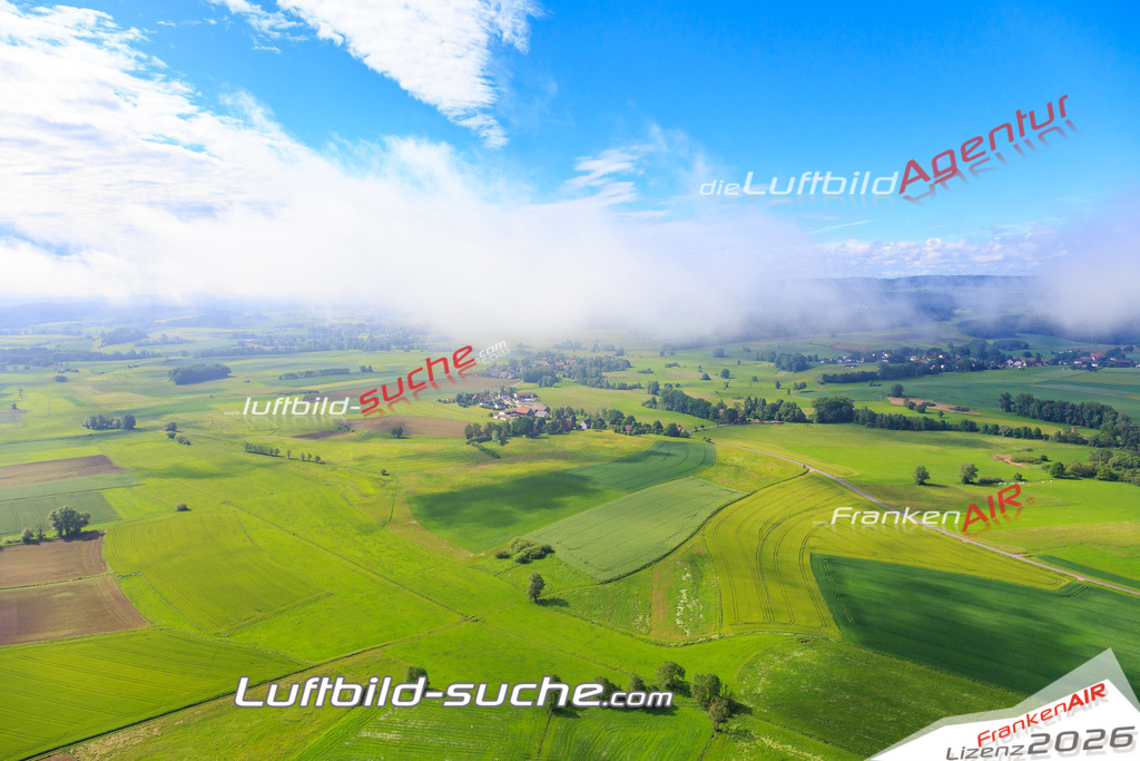 Luftbild von Unterzettlitz Kulmbach - Luftaufnahme wurde 2016 von https://frankenair.de mittels Flugzeug (keine Drohne) erstellt - die Geschenkidee