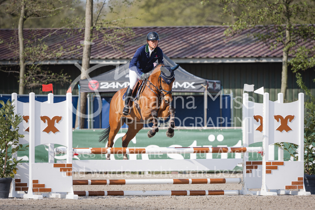 220426_Mühlen_SprPfA1-116 | Late Entry Mühlen
26.04.2022
01 Springpferde-A* 4-6j