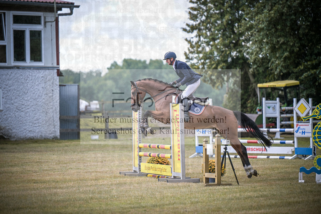 DOS_1342 | Entdecke hochwertige Reitturnierfotos von Foto Oger. Professionell, emotional und authentisch – jetzt Lieblingsmomente im Shop bestellen.Deutschlandweite Turnierfotografie. - Realisiert mit Pictrs.com