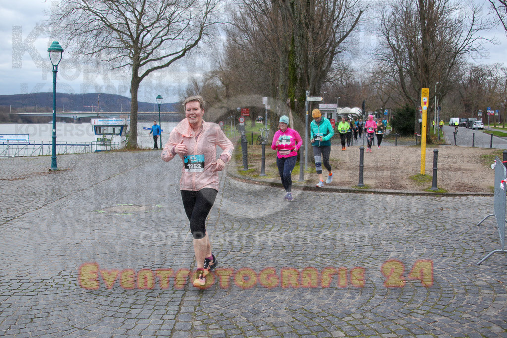 231231_1024_EV4_8741 | Sportfotografie im Rhein-Sieg Kreis, Köln, Bonn, NRW, Rheinland Pfalz, Hessen, etc. Unser Tätigkeitsfeld umfasst den Laufsport vom Volkslauf über den Marathon, Duathlon, Triathon bis zum Ultralauf wie Kölnpfad Ultra oder Schindertrail.
