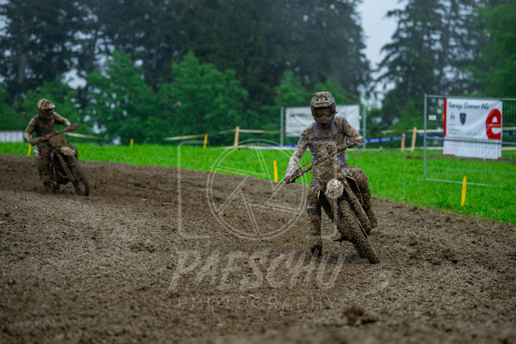 PRS (600) | Paeschuphoto Shop - Wer nicht sucht der auch nicht findet.Ob Motocrossbilder oder von einem besuchtem Spiel, Hauptsache Action. - Realisiert mit Pictrs.com