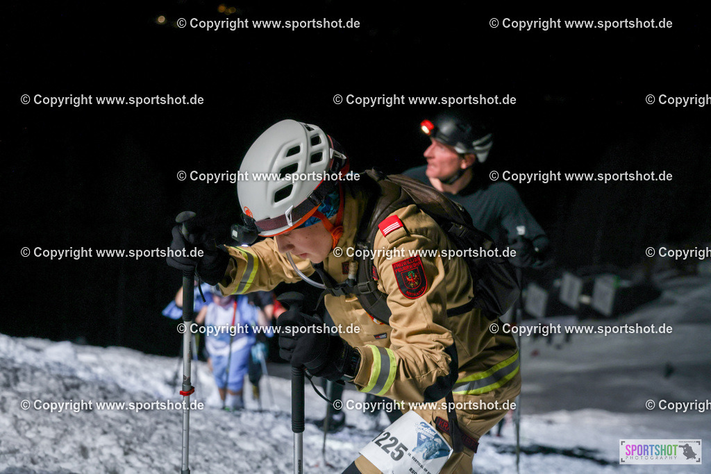 007A0246 | VerticalUp! #vertical_up_kitzbuehel #sportshot_your_pictrs #yourpictrs #dinafit #verticalup!2026