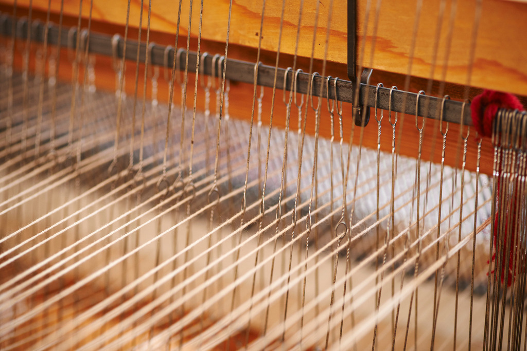 Wollschmiedn | Gars am Kamp, Austria - October 17, 2015: Wollschmiedn; handgewebte Schafwollteppiche von Barbara Schmidt. - Realisiert mit Pictrs.com