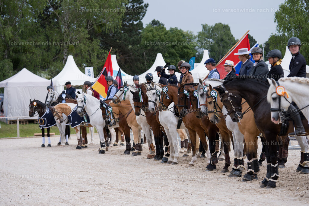 WE_sonntag_Stoib_Siegerehrung_PI2025_3302 | Pferd International München 2025