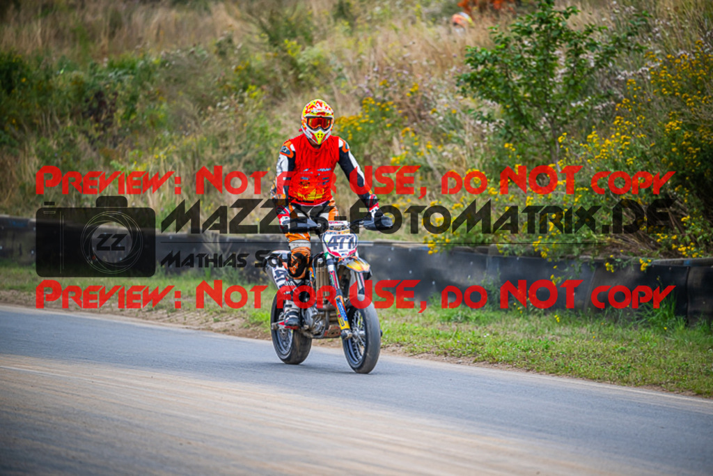 MaZZes_FotoMatrix_230812_5543 | UE40