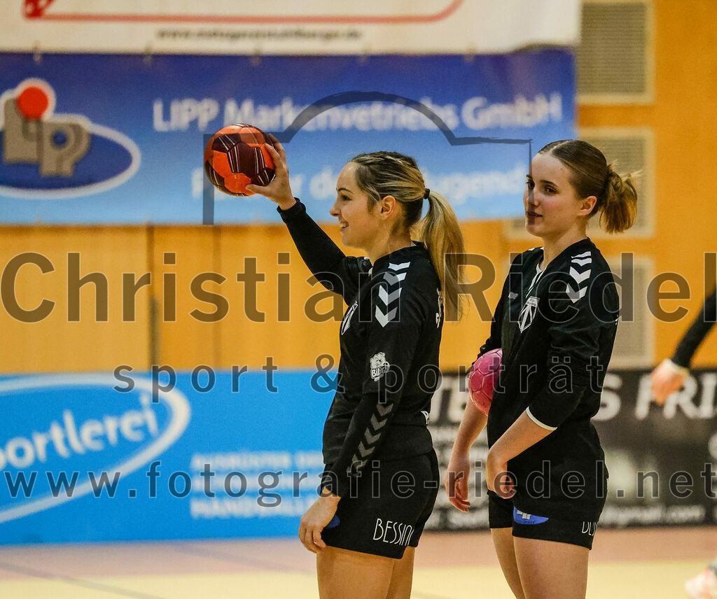 2024-02-10_001_SpVgg_Altenerding_gegen_SVA_Palzing | Erding, Deutschland, 10.02.2024:
Handball, Bezirksoberliga Frauen Altbayern 2023 / 2024, 14. Spieltag, SpVgg Altenerding gegen SVA Palzing, Endergebnis: 27:28

Lena Prem (SpVgg Altenerding, #5)

Foto: Christian Riedel / fotografie-riedel.net