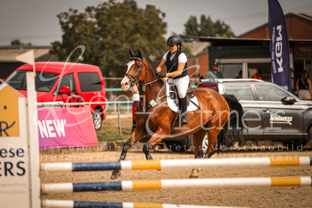 27.SaSpMA00205 | Leoni Ertmer Photography - Realisiert mit Pictrs.com