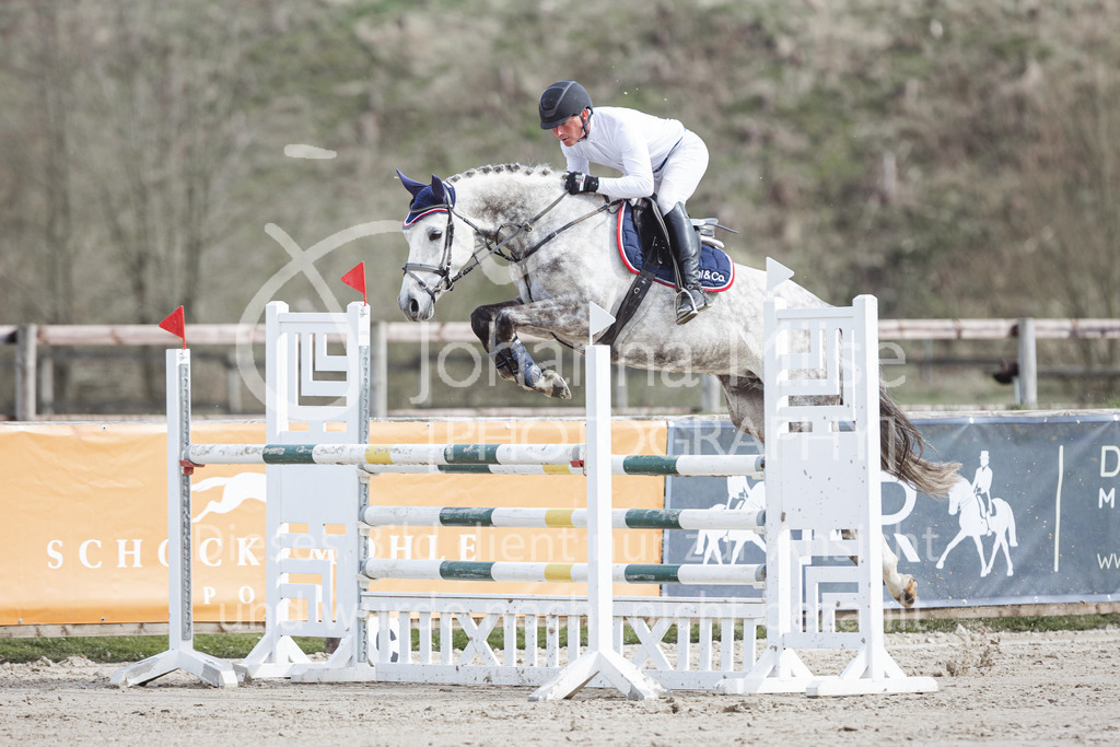 220413_LateEntry_MzH_SprPf-M-123 | Frühlingsfest der Pferde 
Outdoor Late Entry in Herford 
Springpferde-L
Springpferde-M*