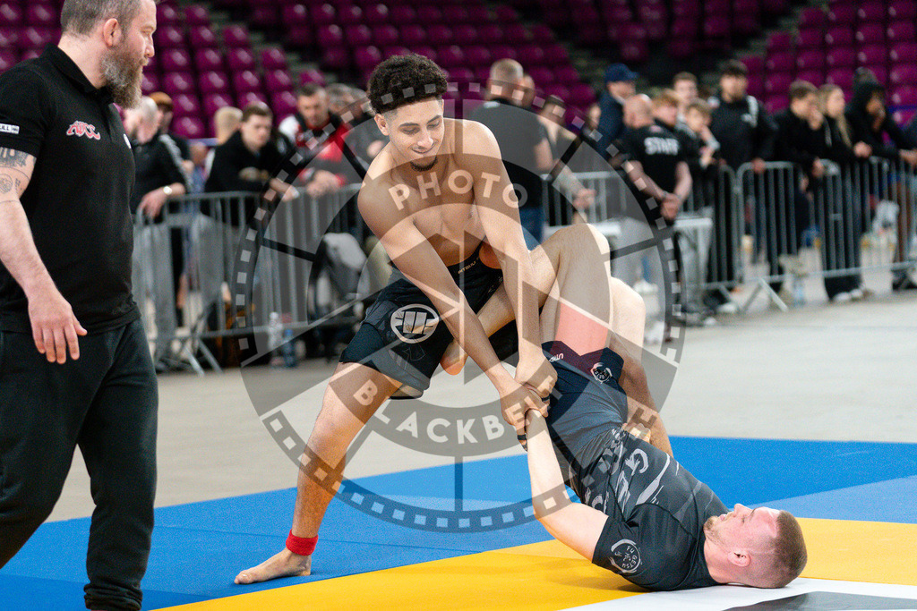 20250517PBB1759 | Athletes compete during the first day of the ADCC Amateur World Championship on May 15, 2025 in Warsaw, Poland. © Chiara Dazi / photoblackbelt
