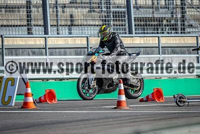 spof1041 | Professionelle Fotos von Sportveranstaltungen, aber auch Hochzeiten und anderen Events. - Realisiert mit Pictrs.com