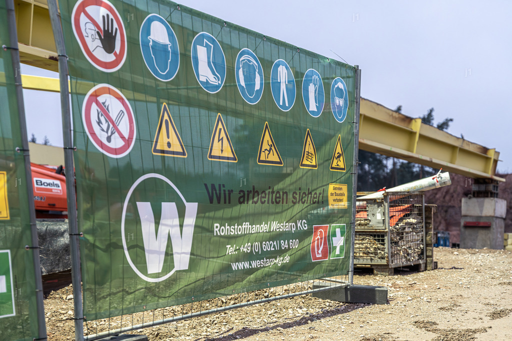 2024-12-12_J1_A6_Abbruch_009 | Luftbild, Drohne, Multicopter, Bayern, Luftbilder, Luftbildshop, Jan R. Schäfer, aerialphotography, Abzüge, Luftaufnahmen, J1-Luftbild, J1-Fotografie und Luftbildservice, Würzburg, fineart, Abzüge, Drucke, Glasdruck - Realisiert mit Pictrs.com