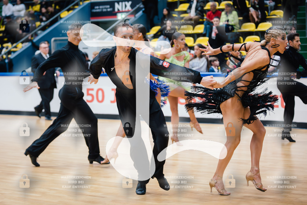 Hessen Tanzt WDSF International Open Latin 4th (83) Vitalii Zakharov _ Tabea Louisa Thaler (TC Blau-Orange Wiesbaden)-2025-05-18-4029 | Webshop for digital downloads and prints of dance sport, event & show photographer Julian Link - Realisiert mit Pictrs.com