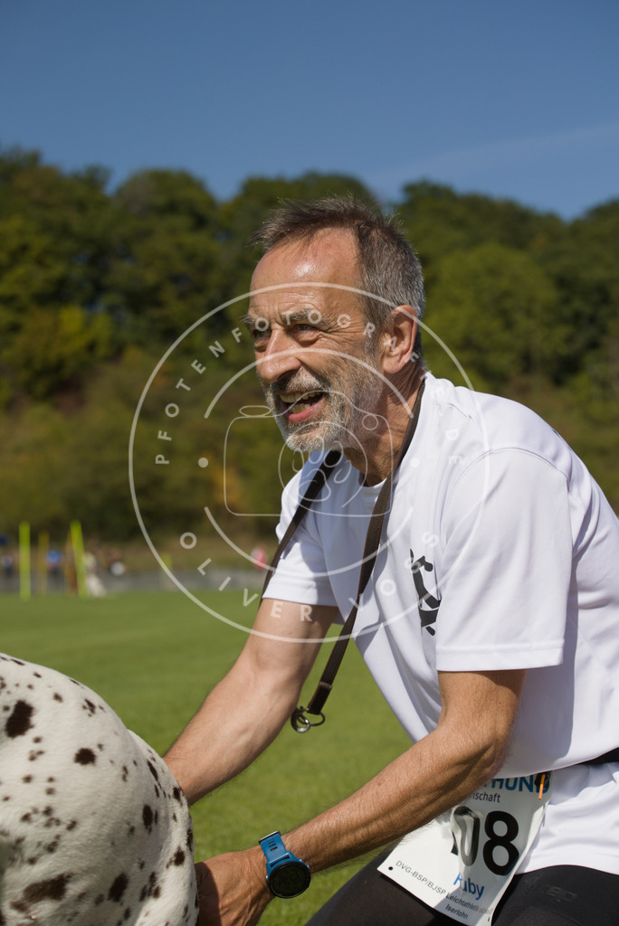 0L8A2654 | Hundefotografie, Tierfotograf, Pfotenfotografie, Fotoshooting Hund, Hunde Portrait, Hundesport, Hundeportraits, Heideshooting, Hunde, Sportfotograf, Hundefotograf, Turnierhundsport, THS,  - Realisiert mit Pictrs.com