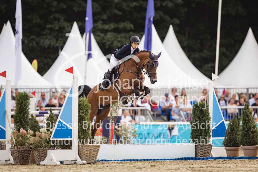 230903_HKM-BCH_Finale6j-136 | Deine schönsten Turniermomente als professionelle Fotos! Entdecke hochwertige Pferdesport-Fotografie im Online-Shop. Jetzt Fotos finden & bestellen!