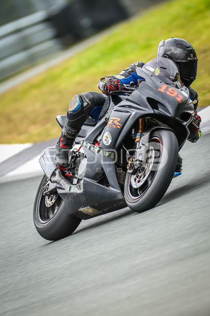 0191-260605BB-025_191 | Deine Full-Service-Agentur für ✔️Videoproduktionen und ✔️Motorsportfotografie Jetzt Angebot anfragen!