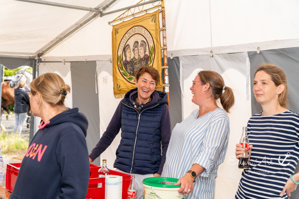 20240707-EAF_8707 | Eilun-Art-Fotografie Levke Martens, ihre Fotografin für Immobilien- und Landschaftsfotografie auf Föhr, Föhrer Motive als Poster, Leinwand, hinter Acrylglas oder stelle dir deinen eigenen Monatskalender zusammen, mit nur einem Klick