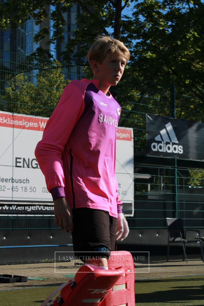 MU14 FINALE Westdeutsche Meisterschaft  Rot-Weiß Köln - HTC Uhlenhorst Mülheim 24.09.23 Düsseldorf-047 | lanaschraderfotografie - Realisiert mit Pictrs.com