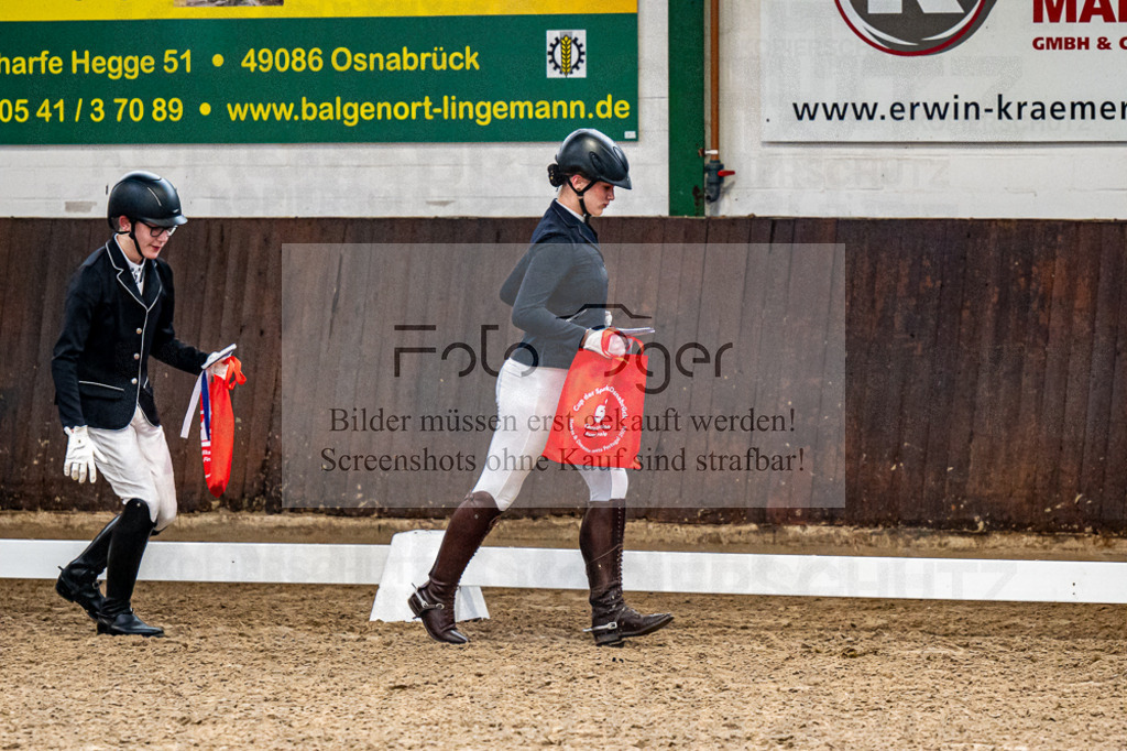 20240310-DOS_1208 | Entdecke hochwertige Reitturnierfotos von Foto Oger. Professionell, emotional und authentisch – jetzt Lieblingsmomente im Shop bestellen.Deutschlandweite Turnierfotografie. - Realisiert mit Pictrs.com