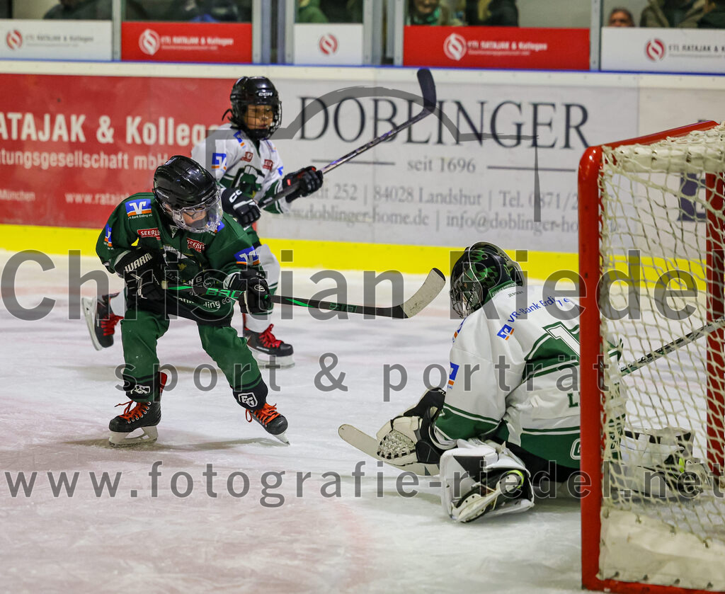 2025-11-02_082_TSV_Erding_gegen_EV_Fuessen | Erding, Deutschland, 02.11.2025:Eishockey, Oberliga Süd 2025 / 2026, 15. Spieltag, TSV Erding gegen EV Füssen, Endergebnis: 2:6Foto: Christian Riedel / fotografie-riedel.net