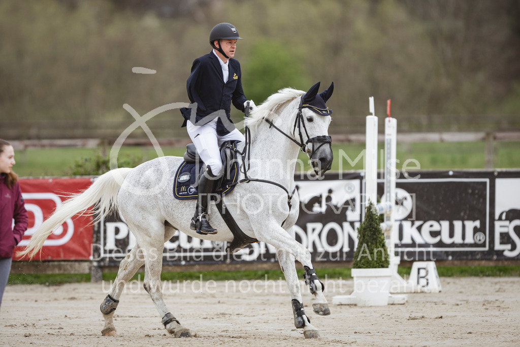 240330_Fruehlingsfest_Stil-A2-1-626 | Deine schönsten Turniermomente als professionelle Fotos! Entdecke hochwertige Pferdesport-Fotografie im Online-Shop. Jetzt Fotos finden & bestellen!