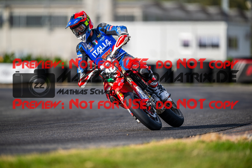 MaZZes_FotoMatrix_231015_9584 | S2