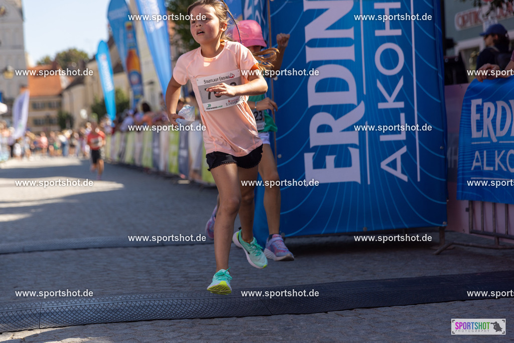 VJ__3317 | Stadtlauf Erding 2025 #stadtlauferding #erdingstadtlauf #stadtlauf_erding #laufmotivation #trisporterding #yourpictrs #sportshot_your_pictrs