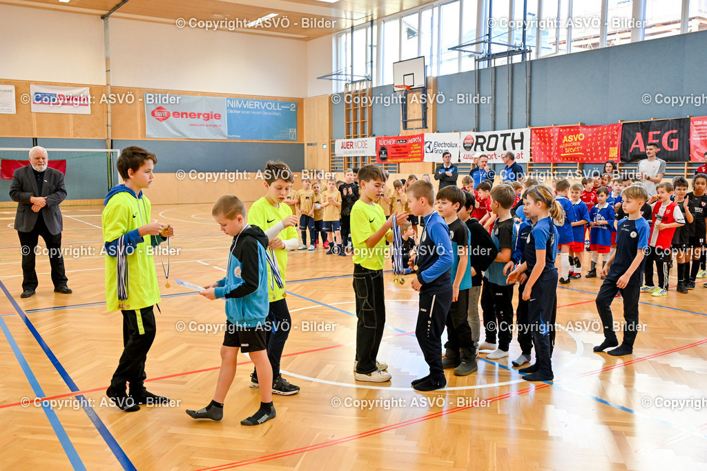 ASVÖ_ Fussballturnier SV Gallneukirchen_ 09.02.2025-163 | 09.02.2025, Gallneukirchen, AUT, ASVÖ, Fussball Nachwuchs Hallenturnier 2025, SV Gallneukirchen im Bild Teilnehmer U 9©Harald Dostal / fodo.media - Realisiert mit Pictrs.com