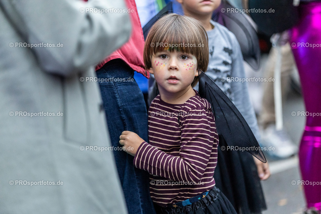 Sparda-Bank Halloween-Run Koeln 2023, 31.10.2023, Forstbotanischer Garten Rodenkirchen, Koeln | Impressionen vom Sparda-Bank Halloween-Run Koeln 2023, 31.10.2023, Forstbotanischer Garten Rodenkirchen, Koeln