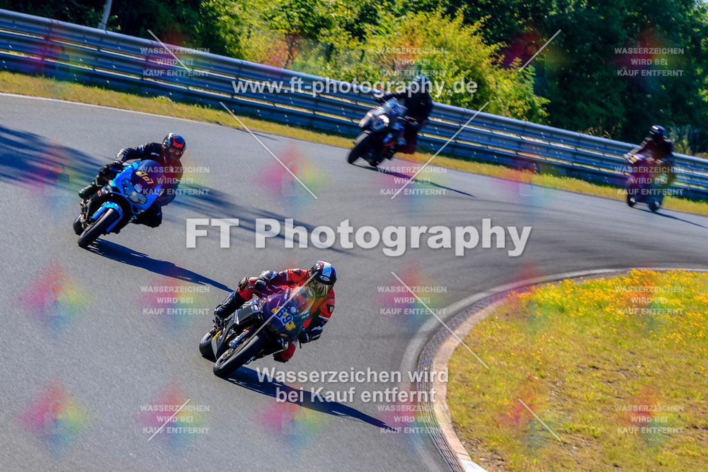 _TCM5611 | Hier findet Ihr Bilder von Touristenfahrten auf der Nürburgring Nordschleife oder von anderen Veranstaltungen die ich besucht habe. Viel Spass beim Durch Schauen 