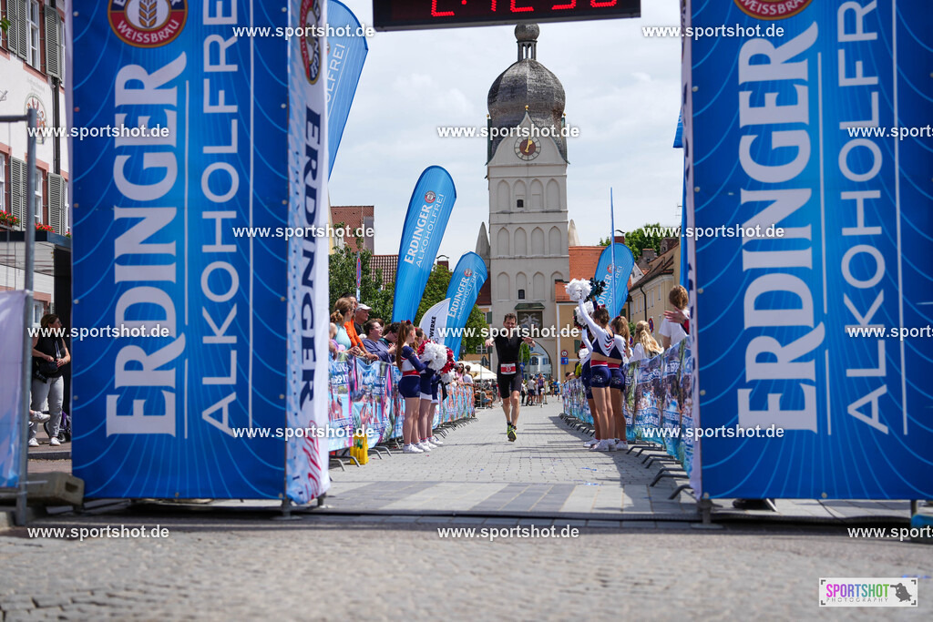DSC03423 | Stadttriathlon Erding 2025. #yourpictrs #sportshot_your_pictrs @Sportshotphotography #stadttriathlonerding Copyright: www.sportshot.de