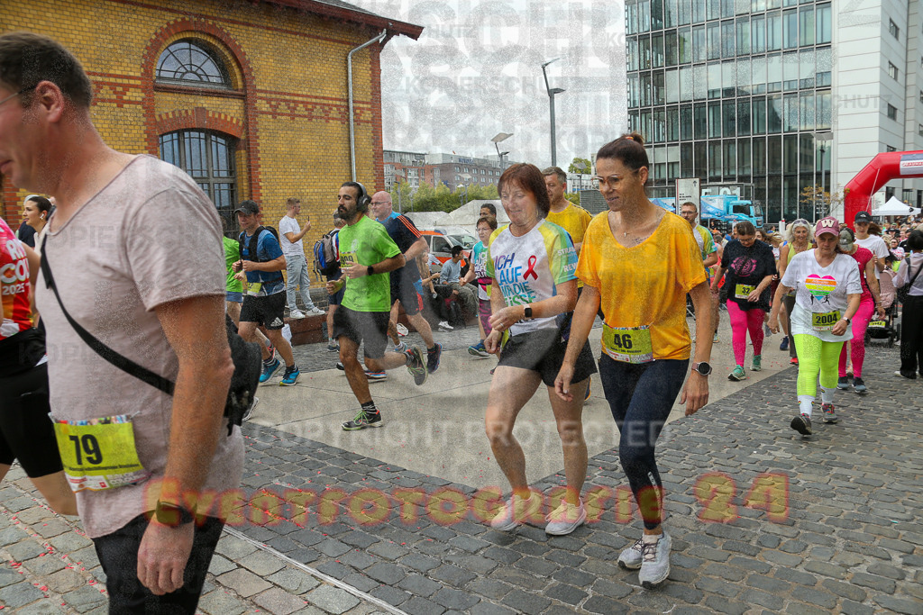 250920_1301_EX1_3799 | Sportfotografie im Rhein-Sieg Kreis, Köln, Bonn, NRW, Rheinland Pfalz, Hessen, etc. Unser Tätigkeitsfeld umfasst den Laufsport vom Volkslauf über den Marathon, Duathlon, Triathon bis zum Ultralauf wie Kölnpfad Ultra oder Schindertrail.