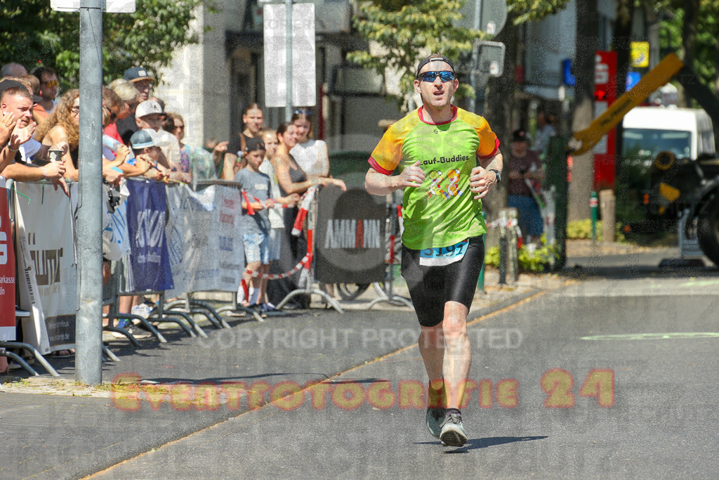 250621_1139_EX1_3742 | Sportfotografie im Rhein-Sieg Kreis, Köln, Bonn, NRW, Rheinland Pfalz, Hessen, etc. Unser Tätigkeitsfeld umfasst den Laufsport vom Volkslauf über den Marathon, Duathlon, Triathon bis zum Ultralauf wie Kölnpfad Ultra oder Schindertrail.