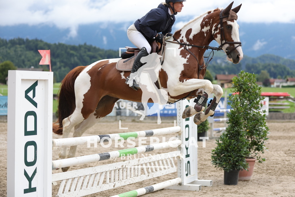 0P6A2556 | Willkommen bei Brunnmayr - Design & Fotografie – Ihrem Spezialisten für Reitturniere und Pferdeveranstaltungen in Oberösterreich, Salzburg und Bayern! Seit über 17 Jahren sind wir leidenschaftlich dabei.