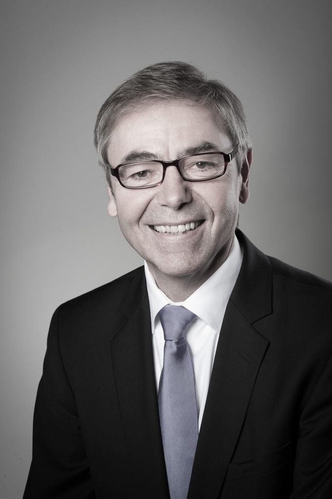 1905MercedesServiceGipfel_Portraits120616ServieGipfel3412 Foto_SWernz | Fotograf Köln - Realisiert mit Pictrs.com