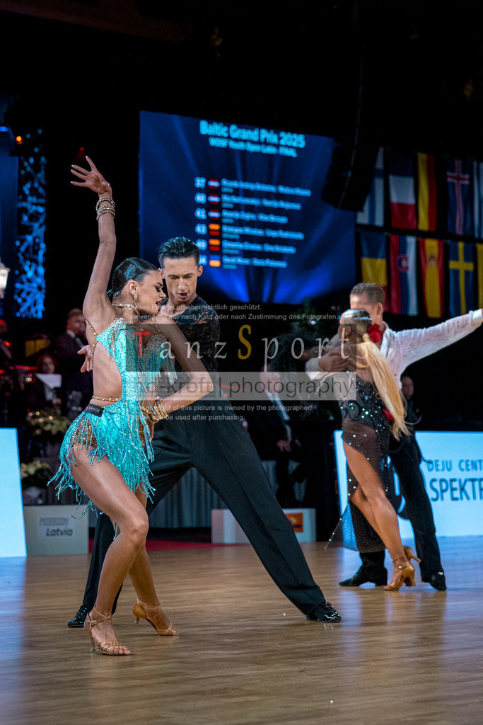 20251213_Baltic-GP_2260-2 | Tanzsportbilder, Standardtanz, Lateintanz, WDSF, DTV, LTVB, dancecomp, goc, hessen tanzt, blaues band der spree, walzer, tango, wiener walzer, slowfox, quickstepp, samba, rumba, cha-cha-cha, paso doble. jive, hd-kroft photography, turniertanzsport
