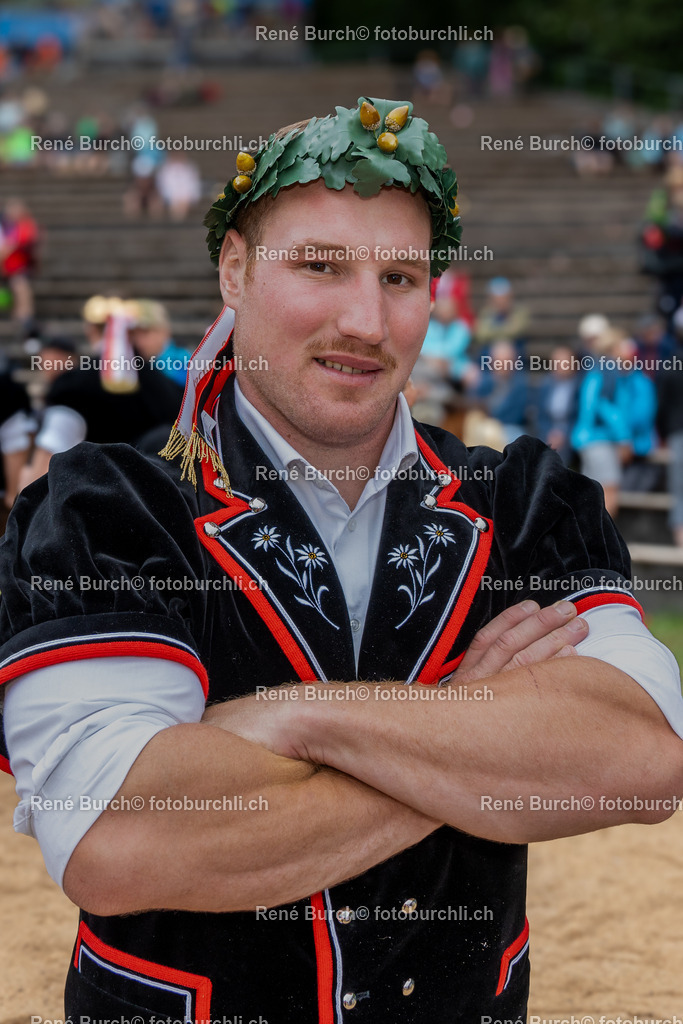 Joel Wicki | René Burch leidenschaftlicher Fotograf aus Kerns in Obwalden.  Hier finden sie Sport, Landschaft und Natur Fotografie.
 - Realisiert mit Pictrs.com
