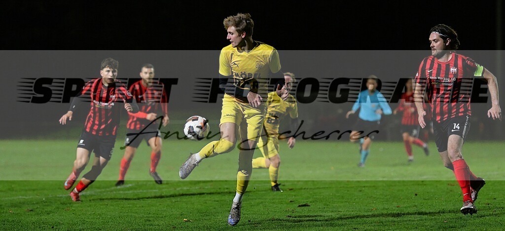 aaaaDSC_8172 | Kaufen Sie Sportbilder im Onlineshop von Andy Scherrer Sportfotografie. Faszinierende Bilder von Sportevents aus der ganzen Schweiz. Fussball, Frauenfussball, Unihockey, Handball, Schwingen und weiteren Sportarten. - Realisiert mit Pictrs.com