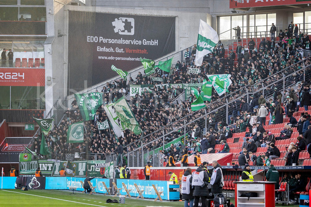 German Bundesliga, Bayer 04 Leverkusen vs. SV Werder Bremen, 24.01.2026 | LEVERKUSEN, GERMANY - JANUARY 24: Fans of SV Werder Bremen during the German Bundesliga match on gameday 19 between Bayer 04 Leverkusen vs. SV Werder Bremen at BayArena on January 24, 2026 in Leverkusen, Germany. DFL REGULATIONS PROHIBIT ANY USE OF PHOTOGRAPHS AS IMAGE SEQUENCES AND/OR QUASI-VIDEO.