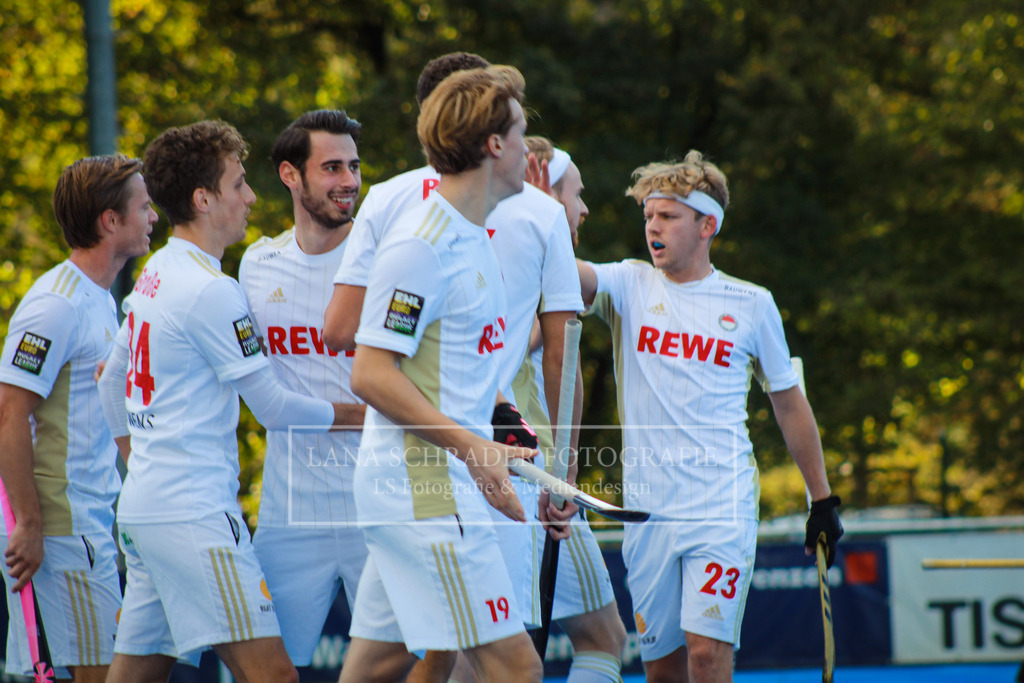 Rot - Weiß Köln - Crefelder HTC 08.10.22-59 | lanaschraderfotografie - Realisiert mit Pictrs.com