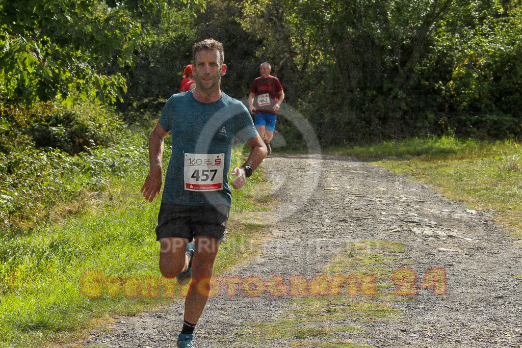 250830_1144_EV4_3602 | Sportfotografie im Rhein-Sieg Kreis, Köln, Bonn, NRW, Rheinland Pfalz, Hessen, etc. Unser Tätigkeitsfeld umfasst den Laufsport vom Volkslauf über den Marathon, Duathlon, Triathon bis zum Ultralauf wie Kölnpfad Ultra oder Schindertrail.
