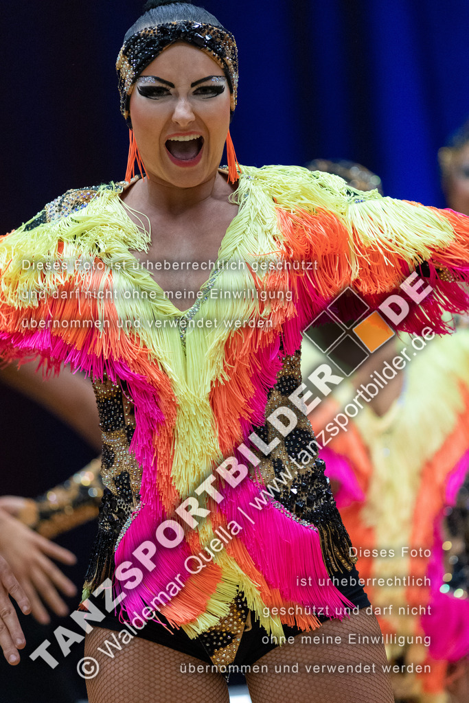 20230115-01412 | Hier finden Sie Tanz Bilder vom Latein und Standard Formationen tanzen. Sportbilder vom Tanzsport. Schöne Fotos und von Weltmeisterschaft, Europameisterschaft, Bundesliga, Regionalliga, Oberliga und Landesliga sowie von GOC Stuttgart, DanceComp, WM Bremen